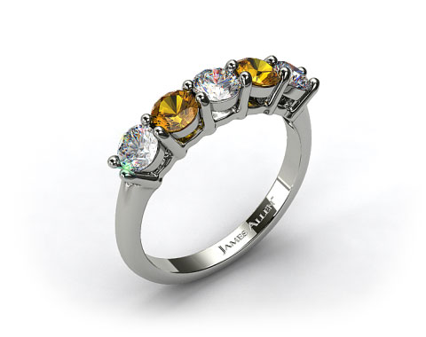 18k White Gold Round Shaped Diamond And Yellow Sapphire Wedding Ring 